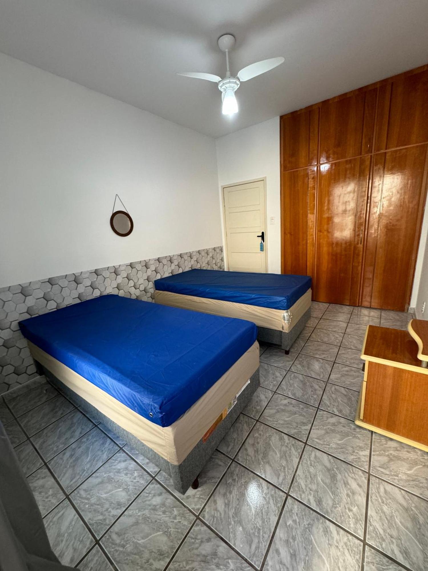 Apartamento Vista Mar 209 - 2 Quartos - Praia Do Morro - Predio Frente Mar - Varanda Com Vista Mar - Elevador - Atravessou A Avenida, Ja Esta Na Praia - Com Garagem - Internet Guarapari Kültér fotó