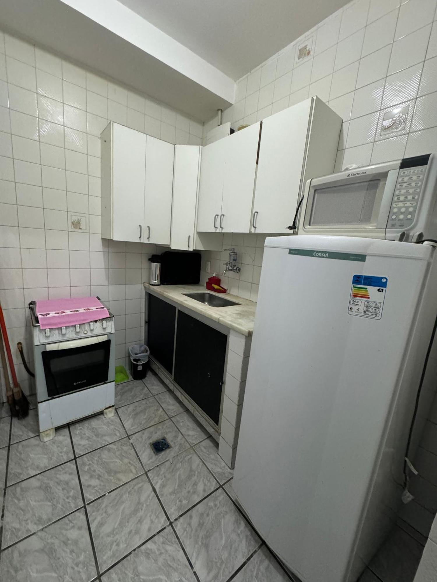 Apartamento Vista Mar 209 - 2 Quartos - Praia Do Morro - Predio Frente Mar - Varanda Com Vista Mar - Elevador - Atravessou A Avenida, Ja Esta Na Praia - Com Garagem - Internet Guarapari Kültér fotó